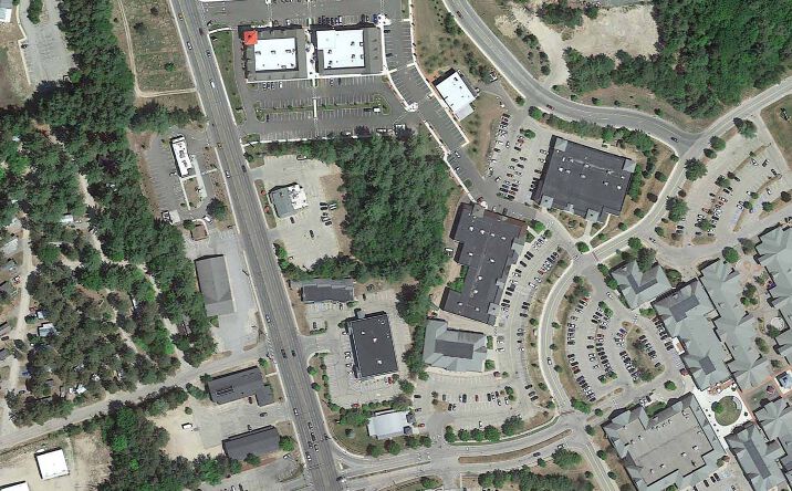 Pictures of Retail property located at 1657 White Mountain Hwy, Conway, NH 03860 for lease - image #1