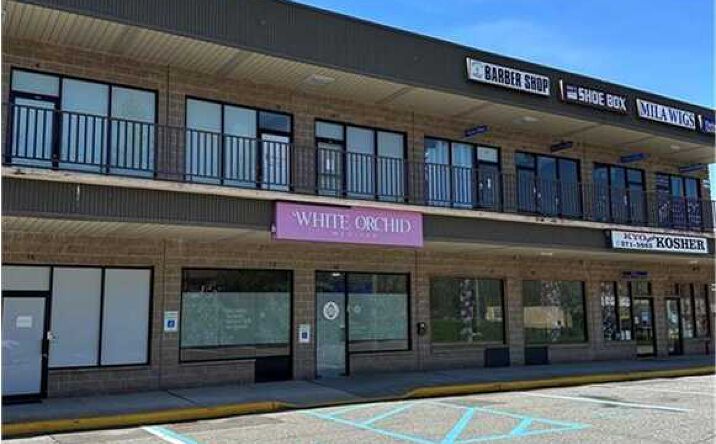 Pictures of Retail property located at 419 NY-59, Monsey, NY 10952 for lease - image #1