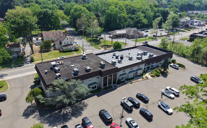 Pictures of Office property located at 180 Franklin Turnpike, Mahwah, NJ 07430 for lease - image #1