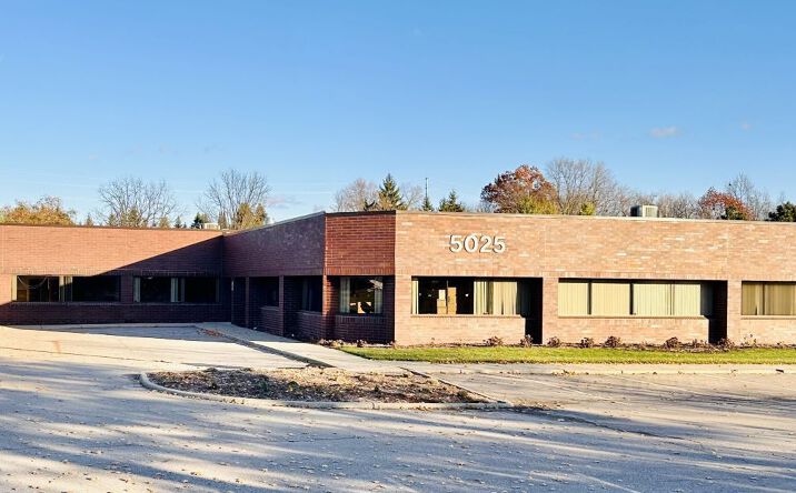 Pictures of Office property located at 5025 Venture Dr, Ann Arbor, MI 48108 for lease - image #1