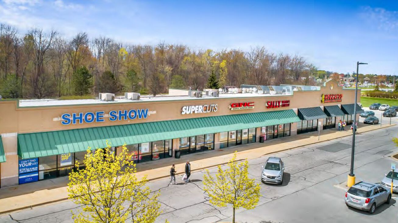 5825 Brockway Rd, Saginaw, MI 48638 Retail Space for Lease Westwood