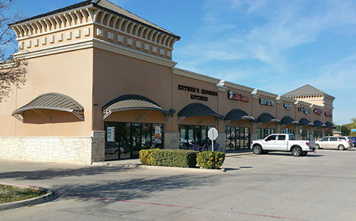 Pictures of Retail property located at 2977 Precinct Line Rd, Fort Worth, TX 76118 for lease - image #1