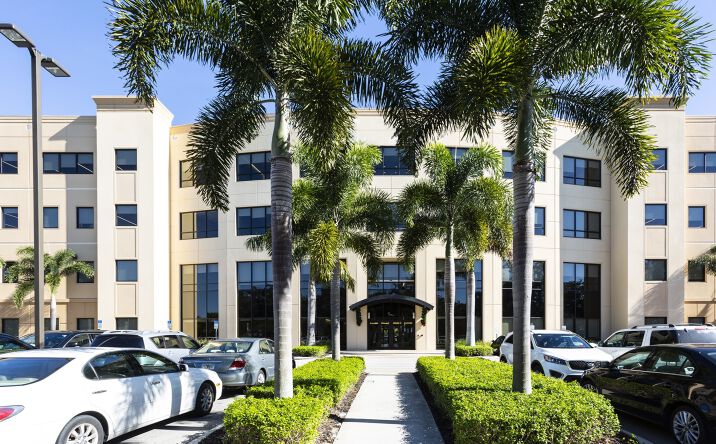 Pictures of Office property located at 12769 Gateway Blvd, Fort Myers, FL 33913 for lease - image #1
