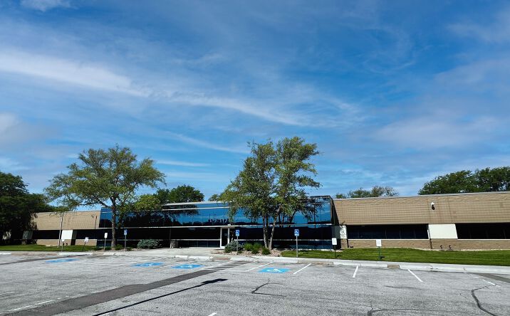 Pictures of Office property located at 12110 Emmet St, Omaha, NE 68164 for lease - image #1