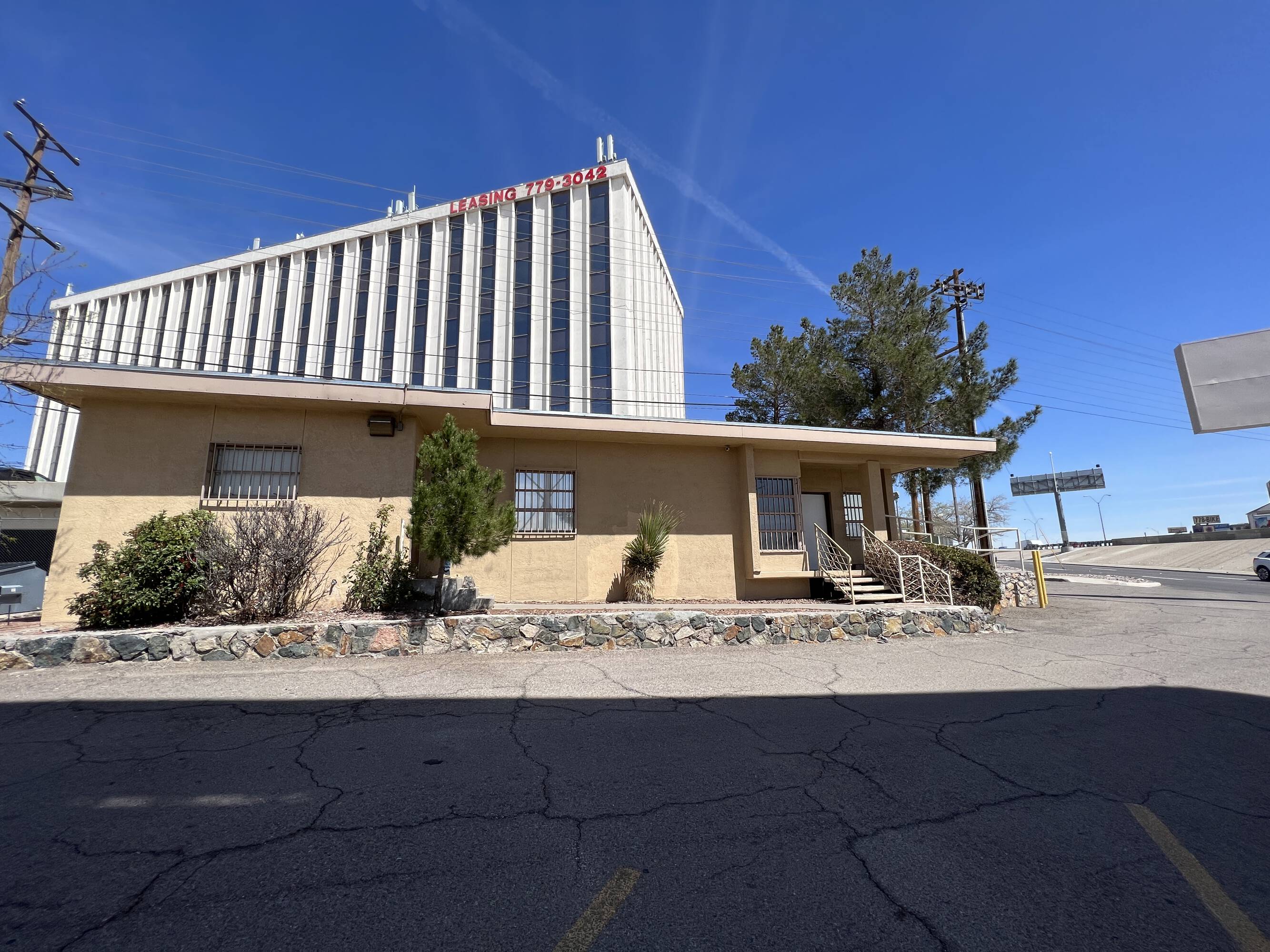 Total Care West El Paso Texas 5939 Gateway Blvd W, El Paso, TX 79925 | Crexi.com