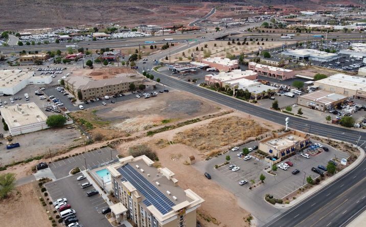 Pictures of Land property located at 170 E Riverside Dr, St. George, UT 84790 for sales - image #1