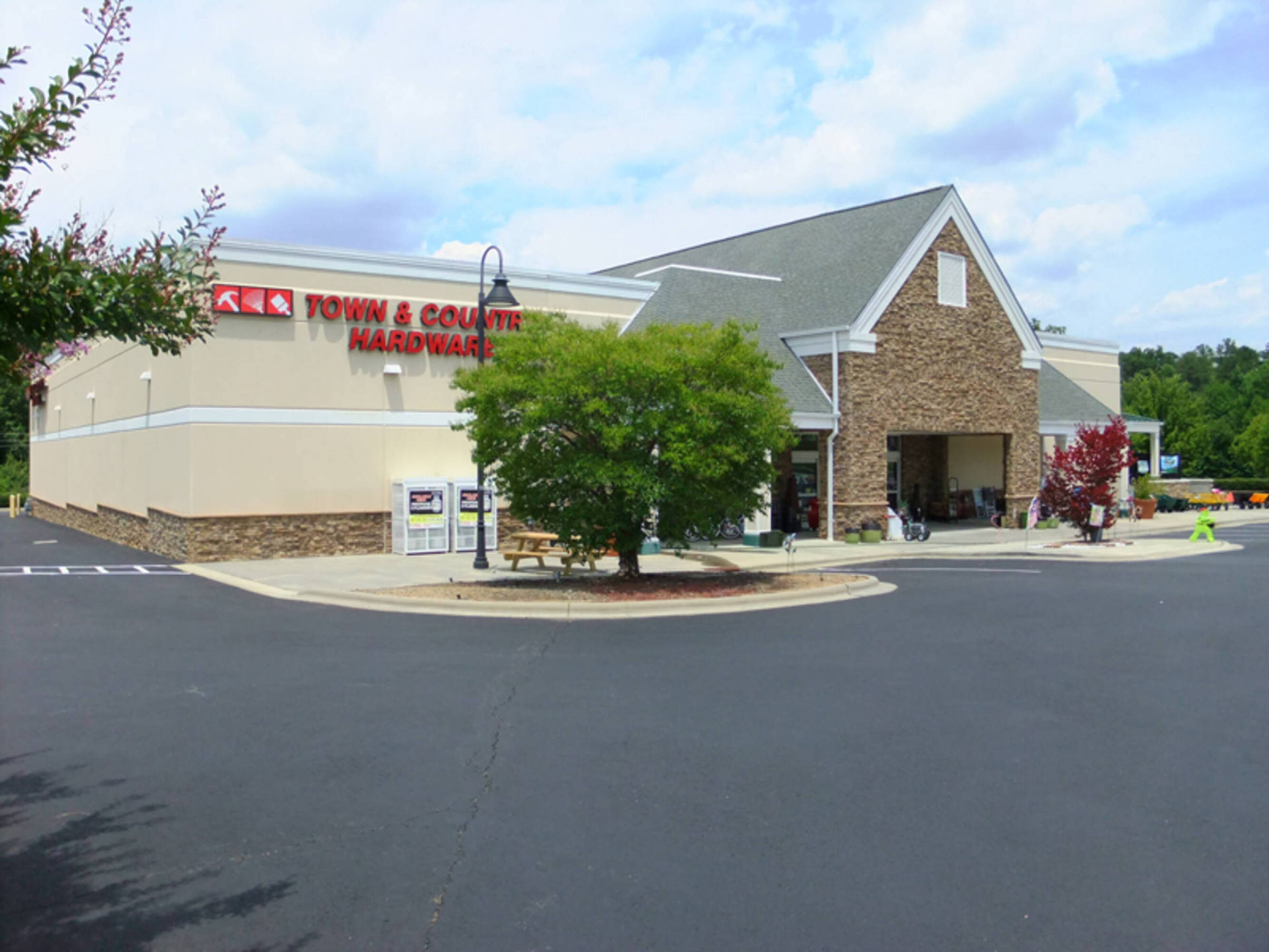 88 Chatham Downs Dr, Chapel Hill, NC 27517