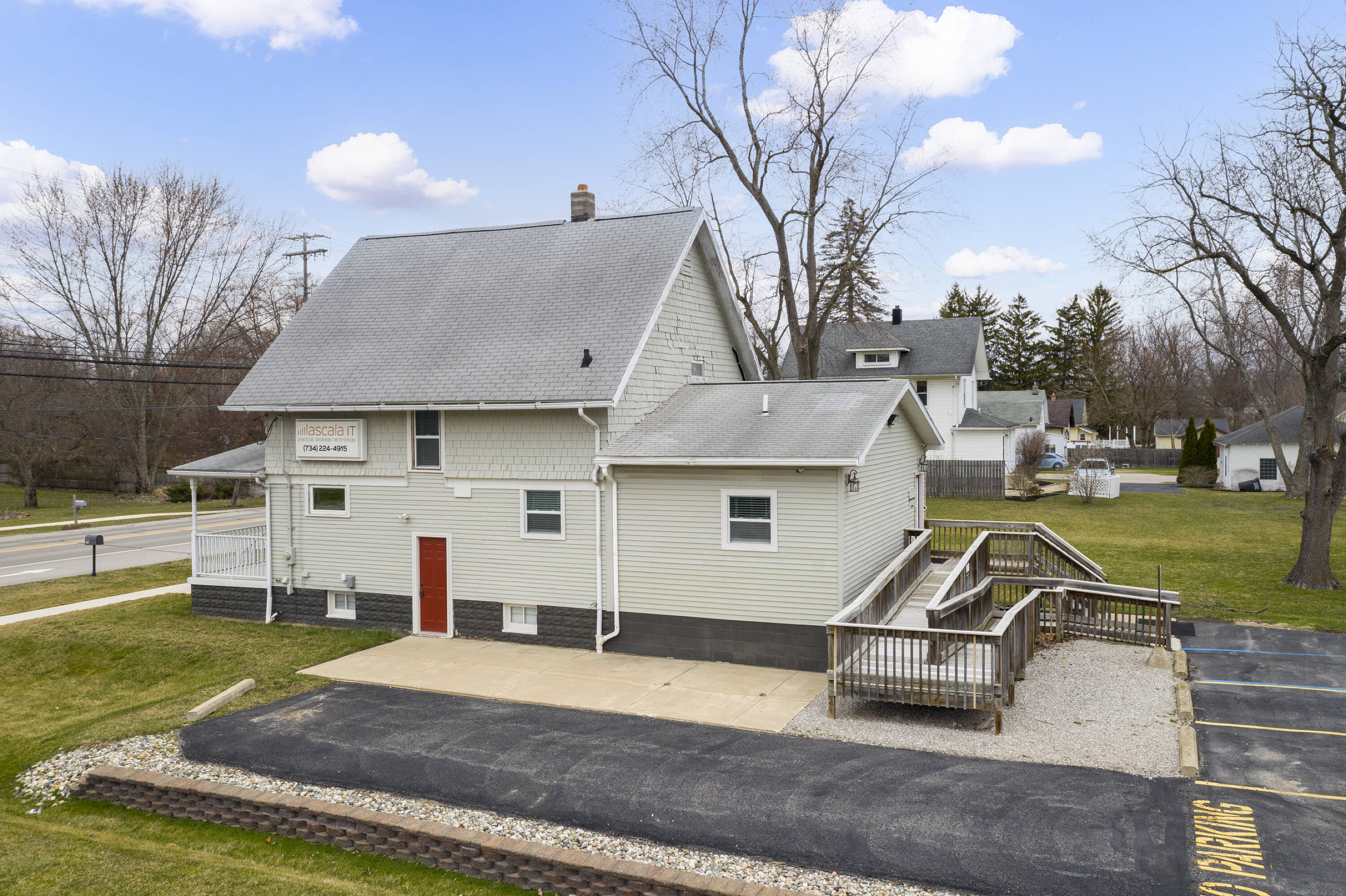 8766 Lewis Ave, Temperance, MI 48182 Office Space for Lease