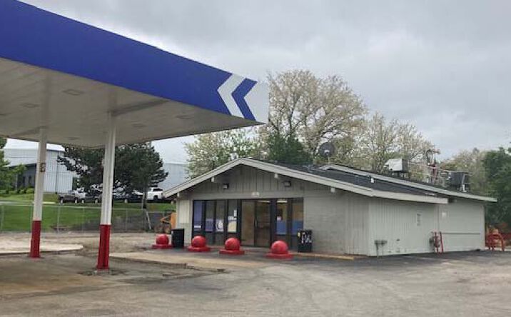 Pictures of Retail property located at 11902 Missouri Bottom Rd, Hazelwood, MO 63042 for lease - image #1