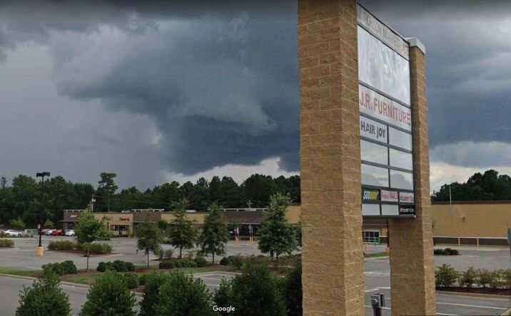 Pictures of Retail property located at 3421 Murchison Rd, Fayetteville, NC 28311 for lease - image #1
