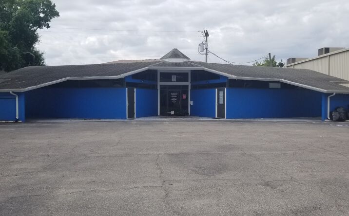 Pictures of Office property located at 2032 Hillview St, Sarasota, FL 34239 for lease - image #1