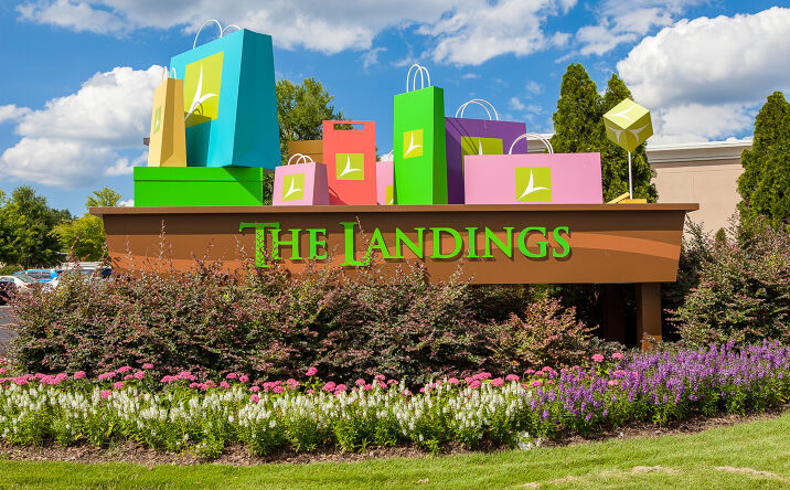 Pictures of Retail property located at Airport Thruway, Columbus, GA 31904 for lease - image #1