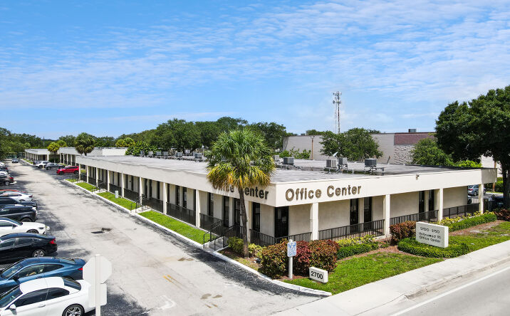Pictures of Office property located at 2700-2750 N 29th Ave, Hollywood, FL 33020 for lease - image #1