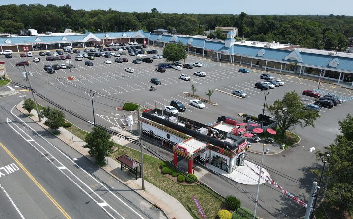 Pictures of Retail property located at 258 Portion Rd, Lake Ronkonkoma, NY 11779 for lease - image #1