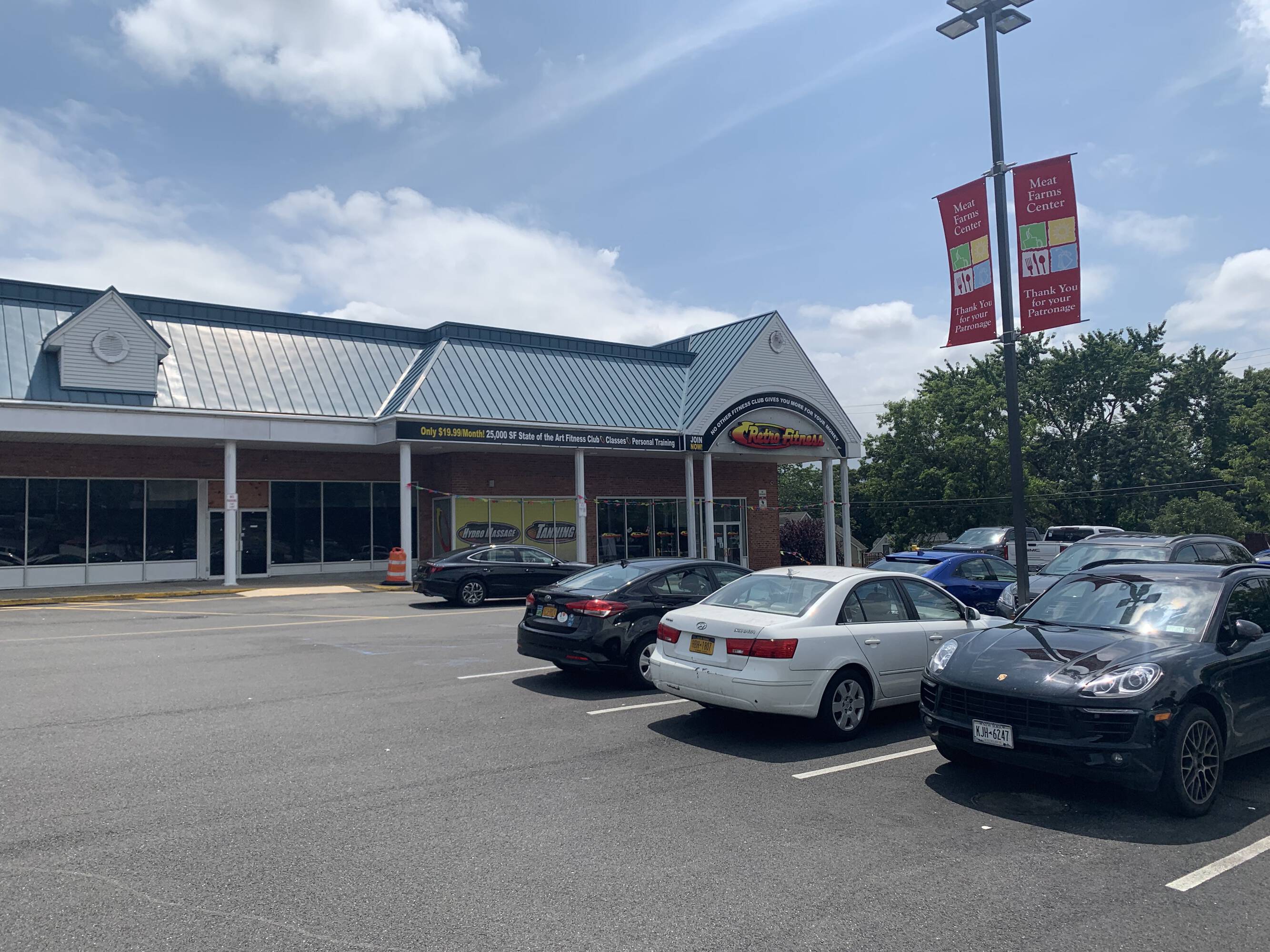 258 Portion Rd, Lake Ronkonkoma, NY 11779