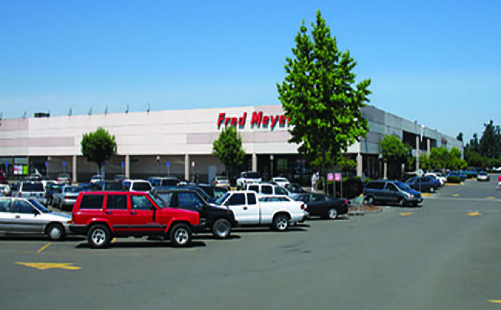 Pictures of Retail property located at 9924 NE Halsey St, Portland, OR 97220 for sales - image #1