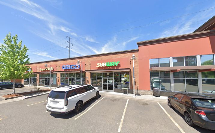 Pictures of Retail property located at 439 NE 223rd Ave, Gresham, OR 97030 for lease - image #1