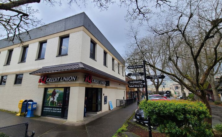 Pictures of Retail property located at 236 NE 4th Ave, Camas, WA 98607 for lease - image #1