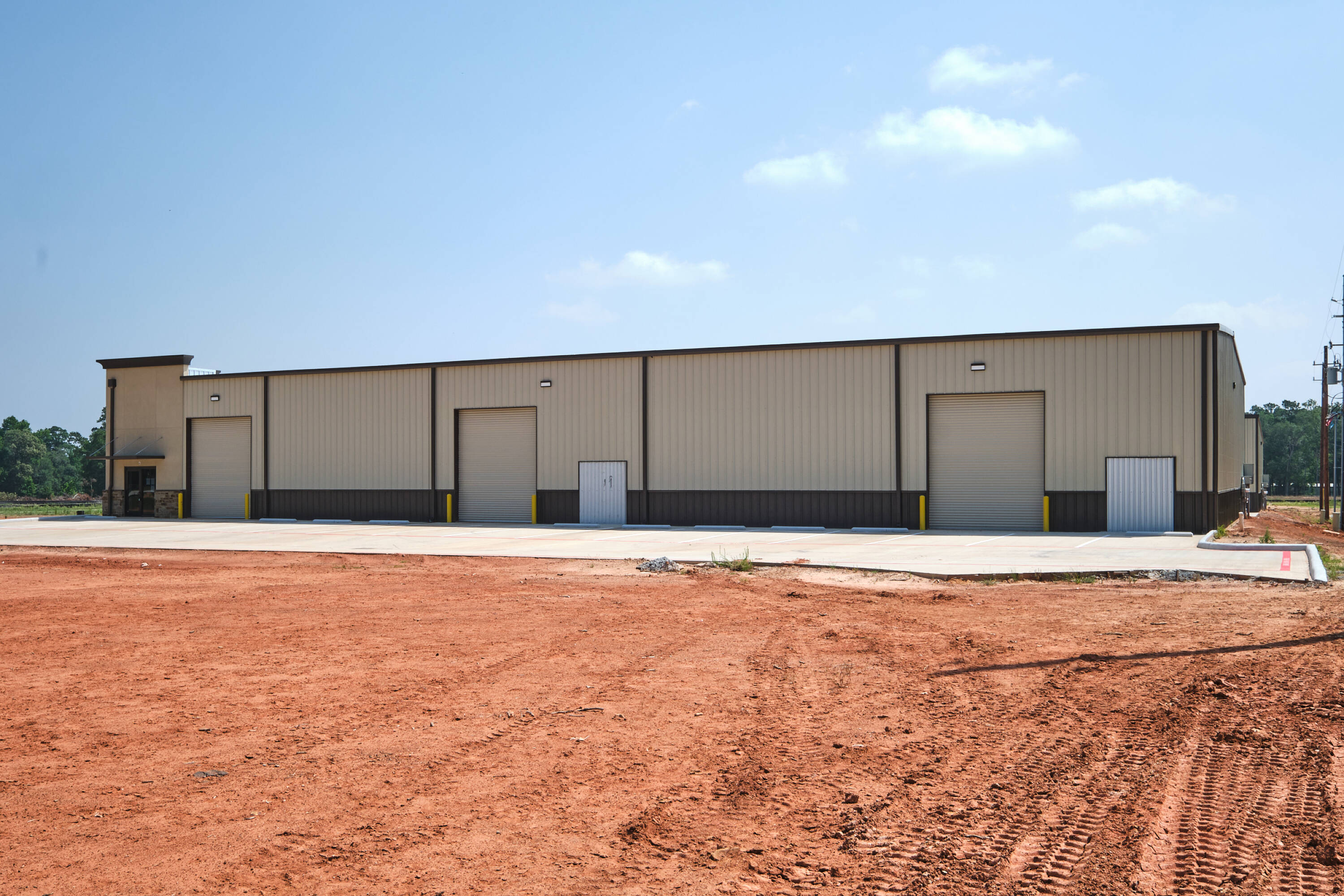 30130 DobbinHuffsmith Rd, Magnolia, TX 77354