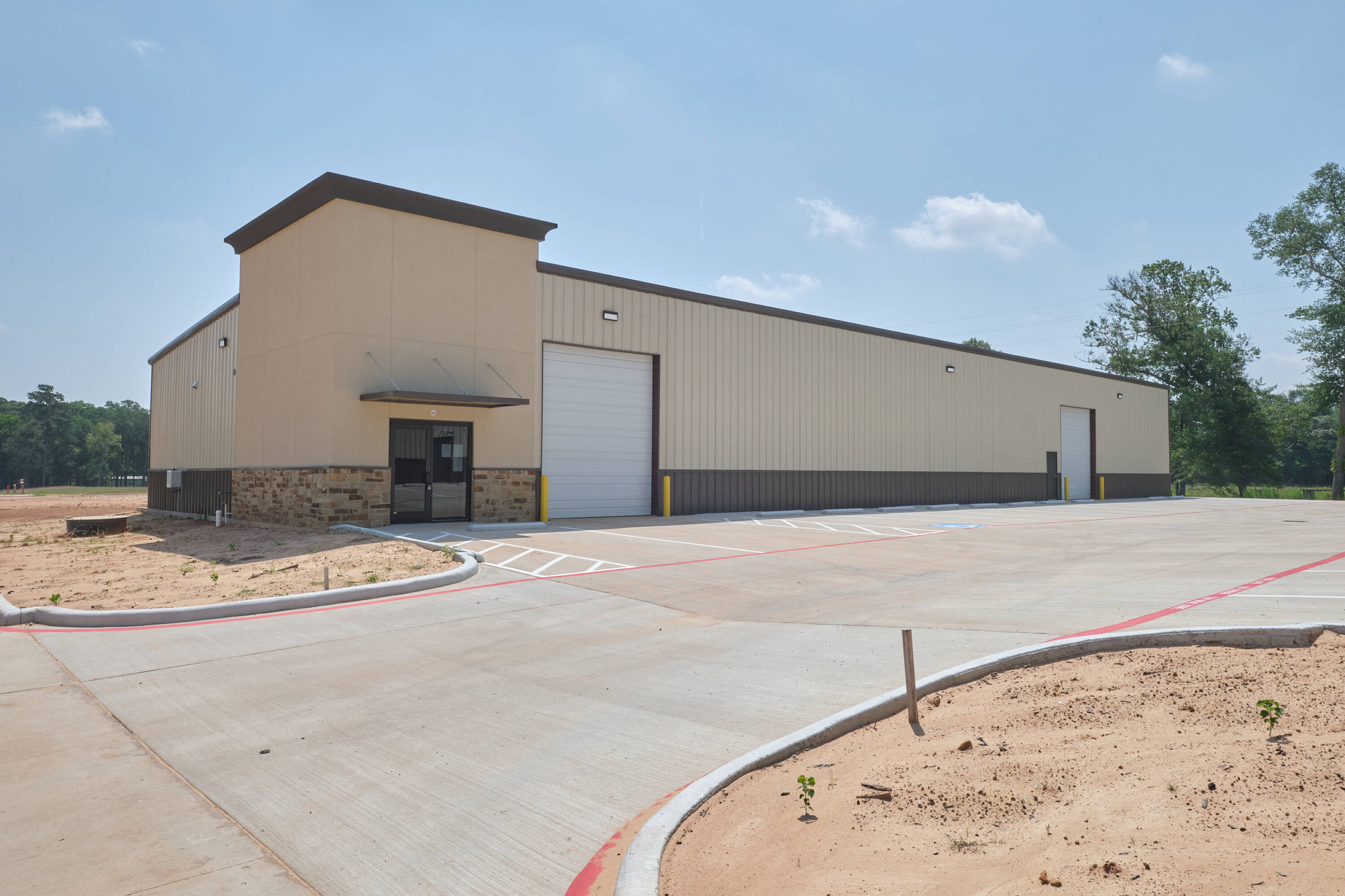 30130 DobbinHuffsmith Rd, Magnolia, TX 77354