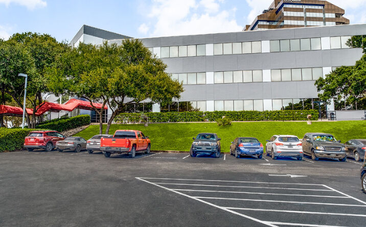 Pictures of Office property located at 4201 Medical Dr, San Antonio, TX 78229 for lease - image #1