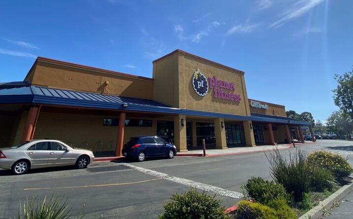 Pictures of Retail property located at 900 Market Street, Oakland, CA 94607 for lease - image #1