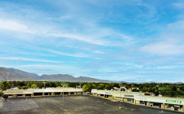 Pictures of Retail property located at 11500 Menaul Blvd NE, Albuquerque, NM 87112 for lease - image #1