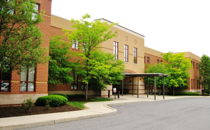 Pictures of Office property located at 5325 Northgate Dr, Bethlehem, PA 18017 for lease - image #1