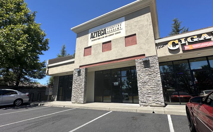 Pictures of Retail property located at 700 Glenn Drive, Folsom, CA 95630 for lease - image #1