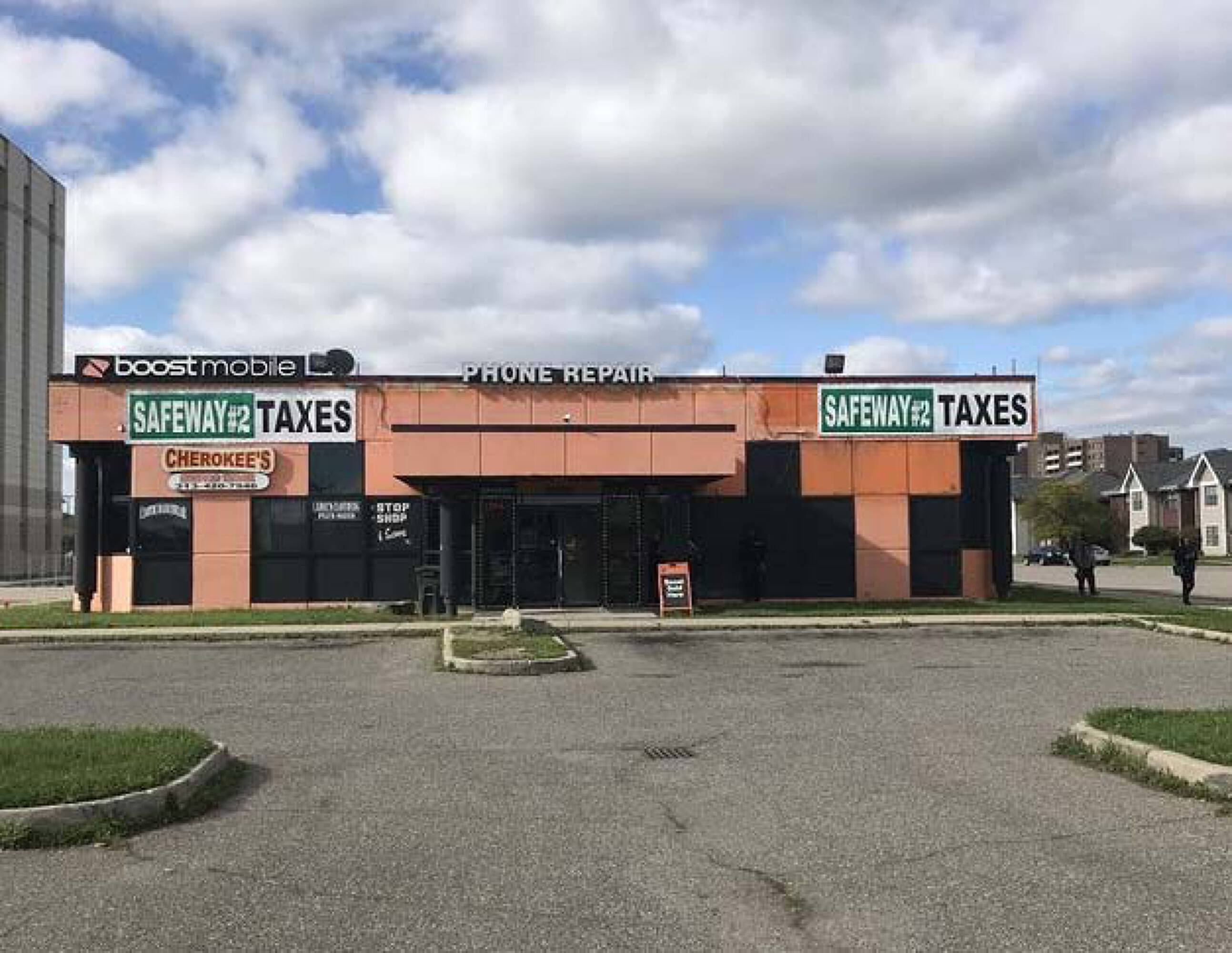 14001 Woodward Ave, Highland Park, MI 48203