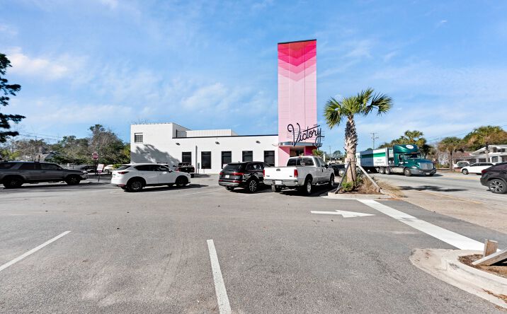 Pictures of Office property located at 835 Savannah Hwy, Charleston, SC 29407 for lease - image #1