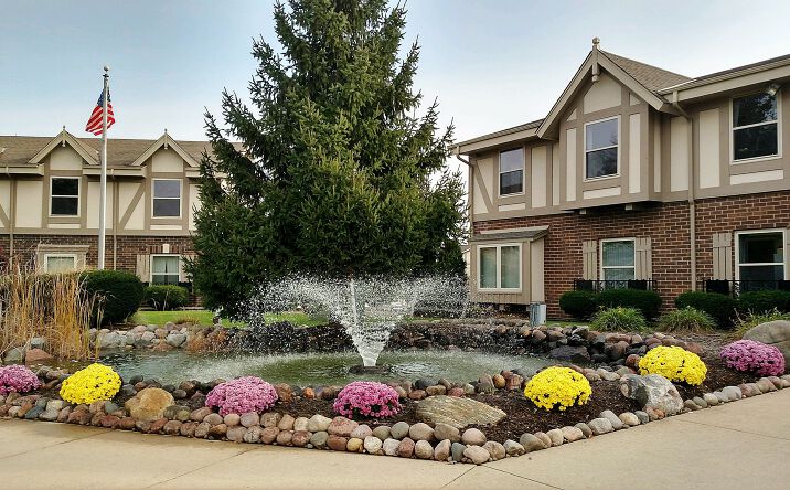 Pictures of Office property located at 11516 N Port Washington Rd, Mequon, WI 53092 for lease - image #1