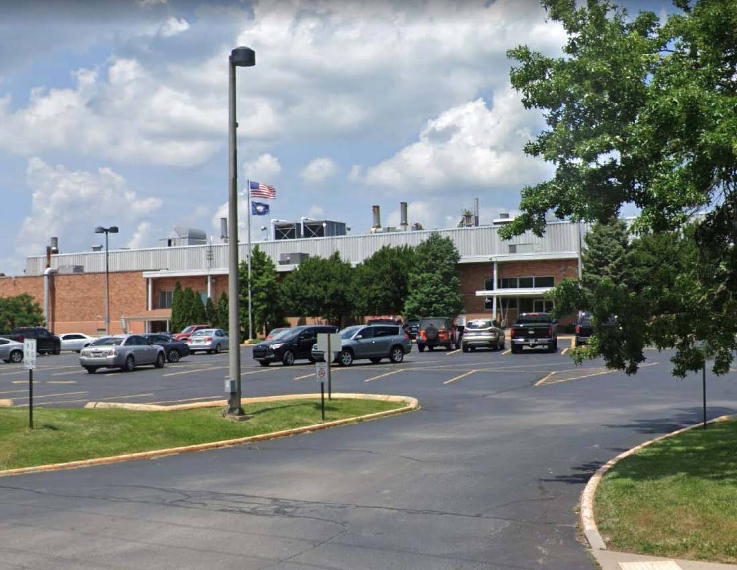 900 Tyrone Pike, Versailles, KY 40383