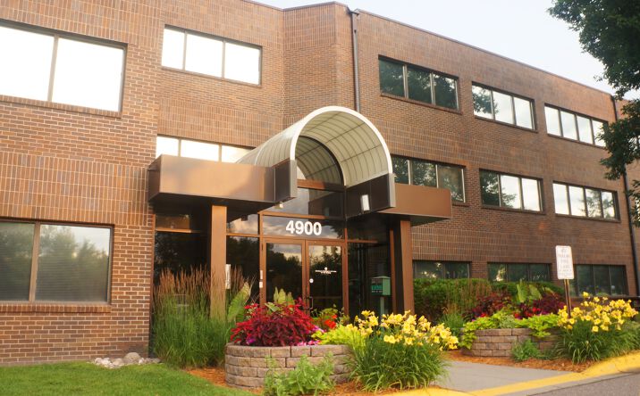 Pictures of Office property located at 4900 US-169, New Hope, MN 55428 for lease - image #1