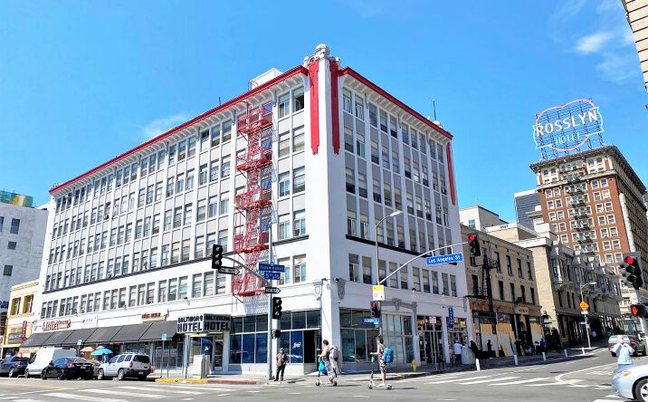 Pictures of Retail, Office property located at 501 S Los Angeles St, Los Angeles, CA 90013 for lease - image #1