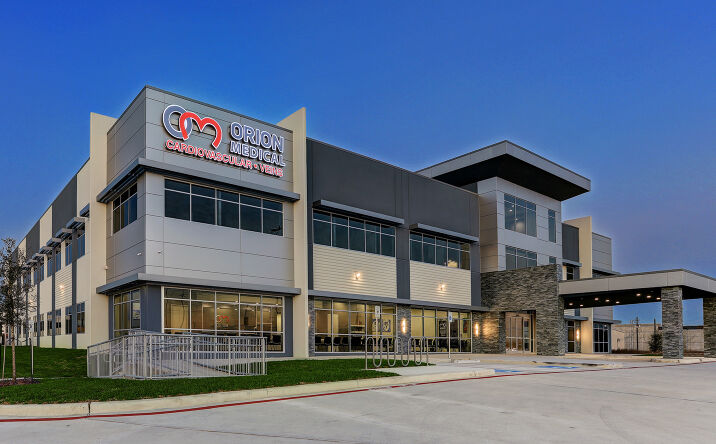Pictures of Office property located at 13009 Gulf Commerce Dr, Houston, TX 77034 for lease - image #1