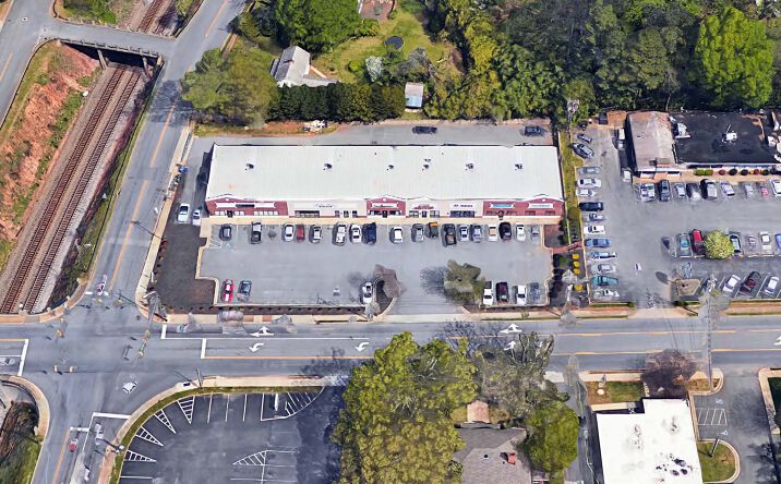 Pictures of Retail, Office property located at 110 W King St, Kings Mountain, NC 28086 for lease - image #1
