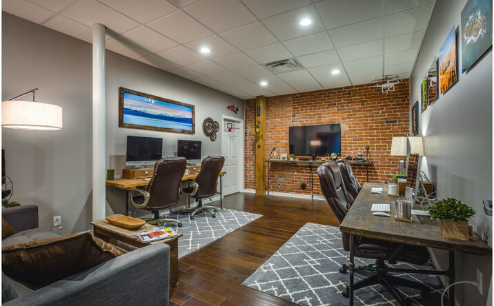 Pictures of Office property located at 124 S Main St, Burleson, TX 76028 for lease - image #1