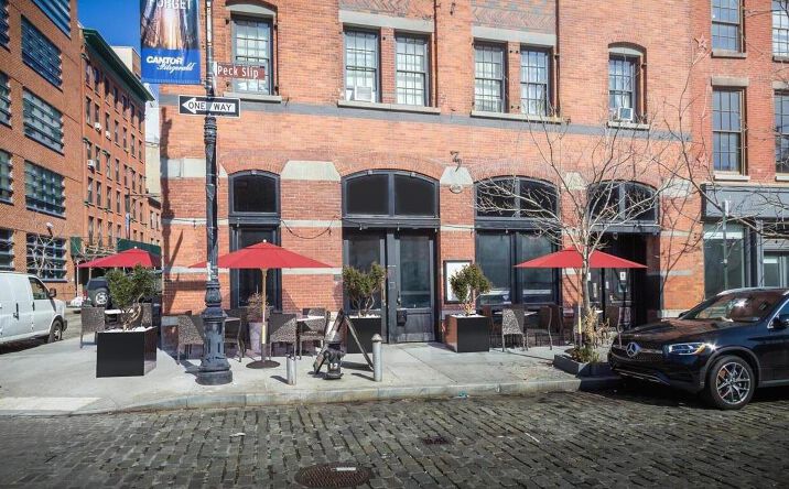 Pictures of Retail, Restaurant property located at 257 Water Street, New York, NY 10038 for lease - image #1