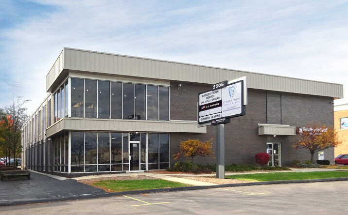 Pictures of Office property located at 2505 N Mayfair Rd, Wauwatosa, WI 53226 for lease - image #1