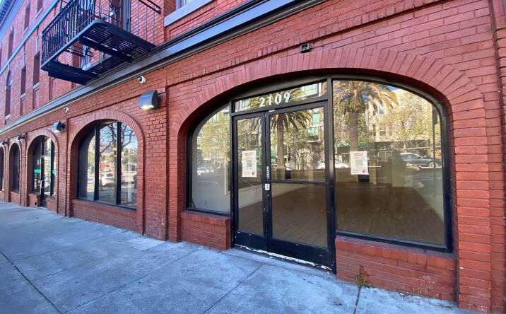 Pictures of Retail property located at 2109 Market St, SF, CA 94114 for lease - image #1