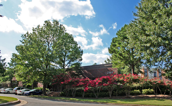 Pictures of Office, Industrial property located at 2565 Horizon Lake Dr, Memphis, TN 38133 for lease - image #1