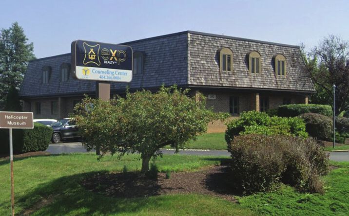 Pictures of Office property located at 1242 West Chester Pike, West Chester, PA 19382 for lease - image #1