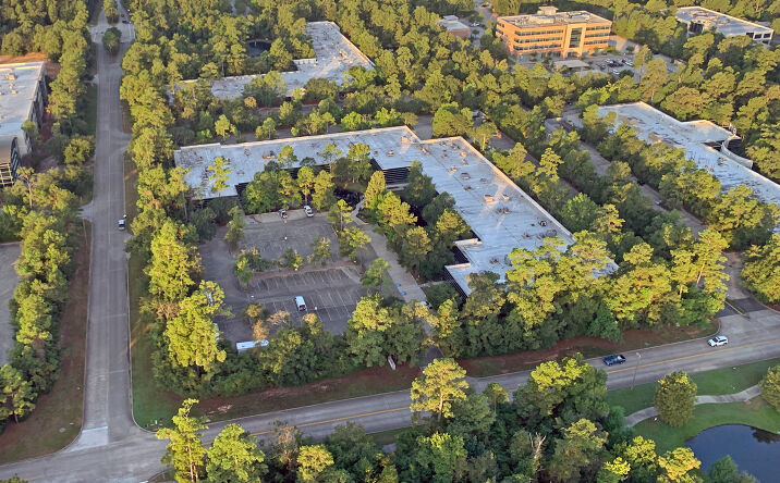 Pictures of Office property located at 8401 New Trails Dr, Spring, TX 77381 for lease - image #1