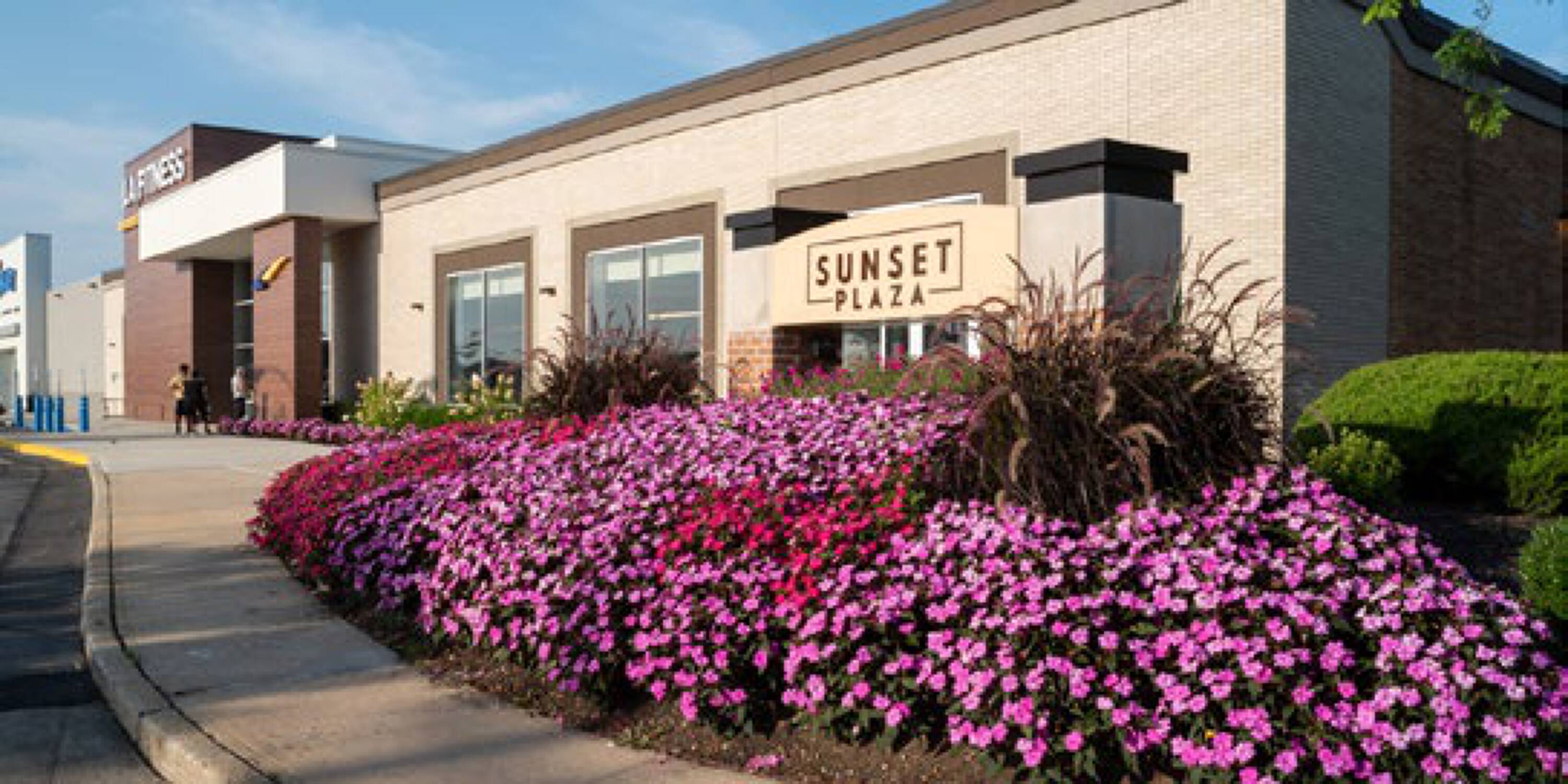 1112 1238 Deer Park Avenue, North Babylon, NY 11703