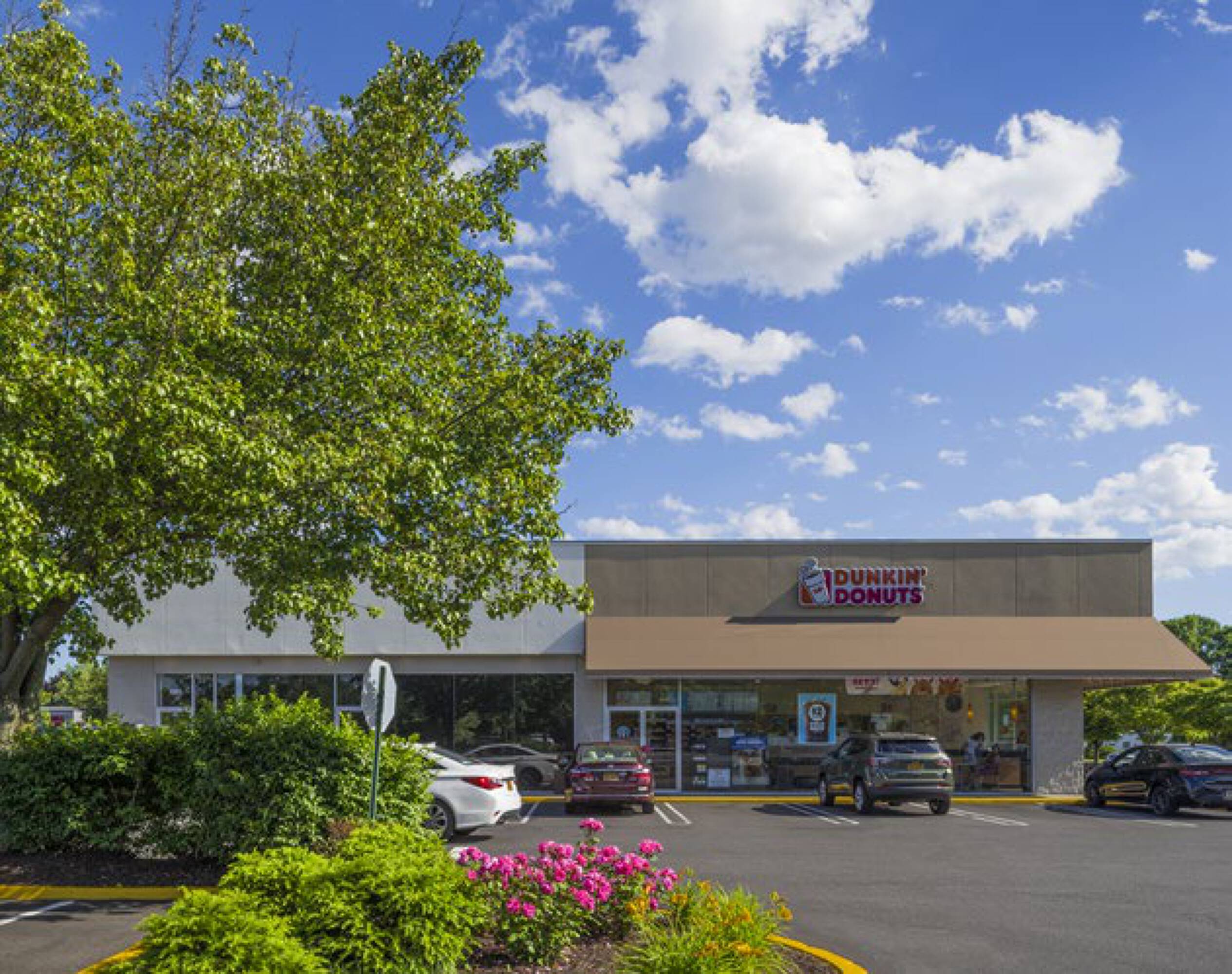 941 Carmans Rd, Massapequa, NY 11758