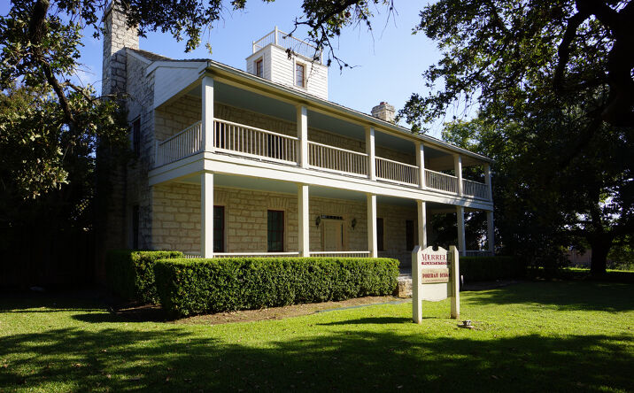 Pictures of Office property located at 1518 E Palm Valley Blvd, Round Rock, TX 78664 for lease - image #1