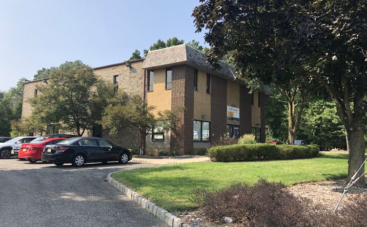 Pictures of Office property located at 1260 Bloomfield Ave, Fairfield, NJ 07004 for lease - image #1