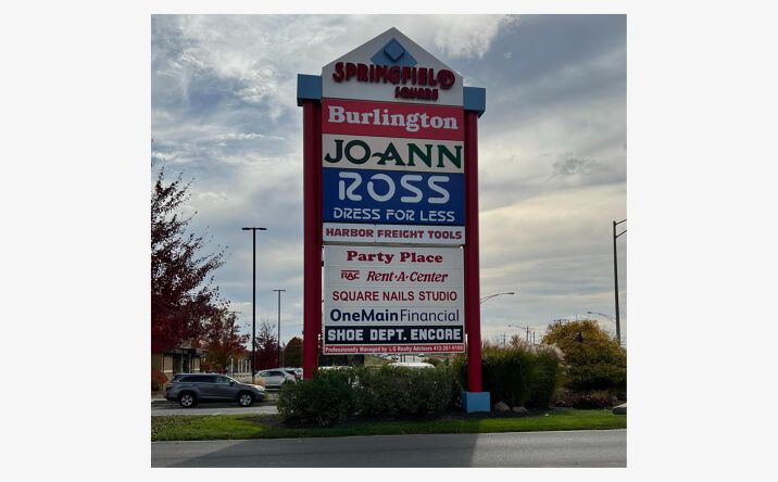 Pictures of Retail property located at 542 N Lexington-Springmill Rd, Mansfield, OH 44906 for lease - image #1