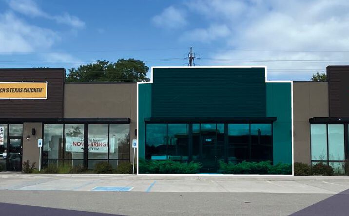Pictures of Retail property located at 605 S Church St, Watertown, WI 53094 for lease - image #1